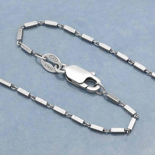 Rectangle Station Chain on blue background