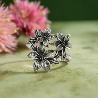 Nina Designs Sterling Silver Flower Cluster Ring