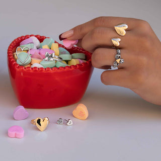 Valentine's Day Jewelry Gift Ideas: Symbols That Speak Louder Than Words