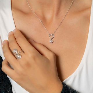Half Hammered Circle Link Pearl Necklace on model wearing pearl swirl ring